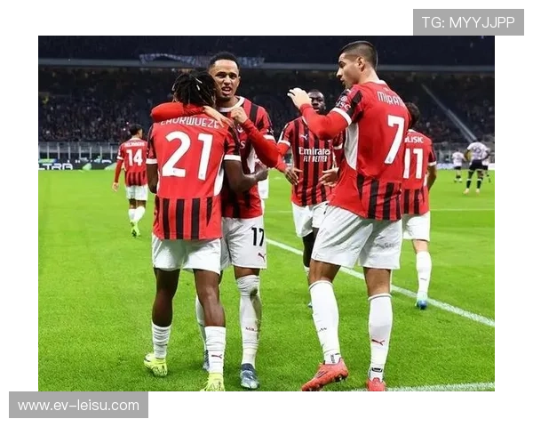 AC米兰防守体系分析,加比亚与帕夫洛维奇三中卫组合稳固